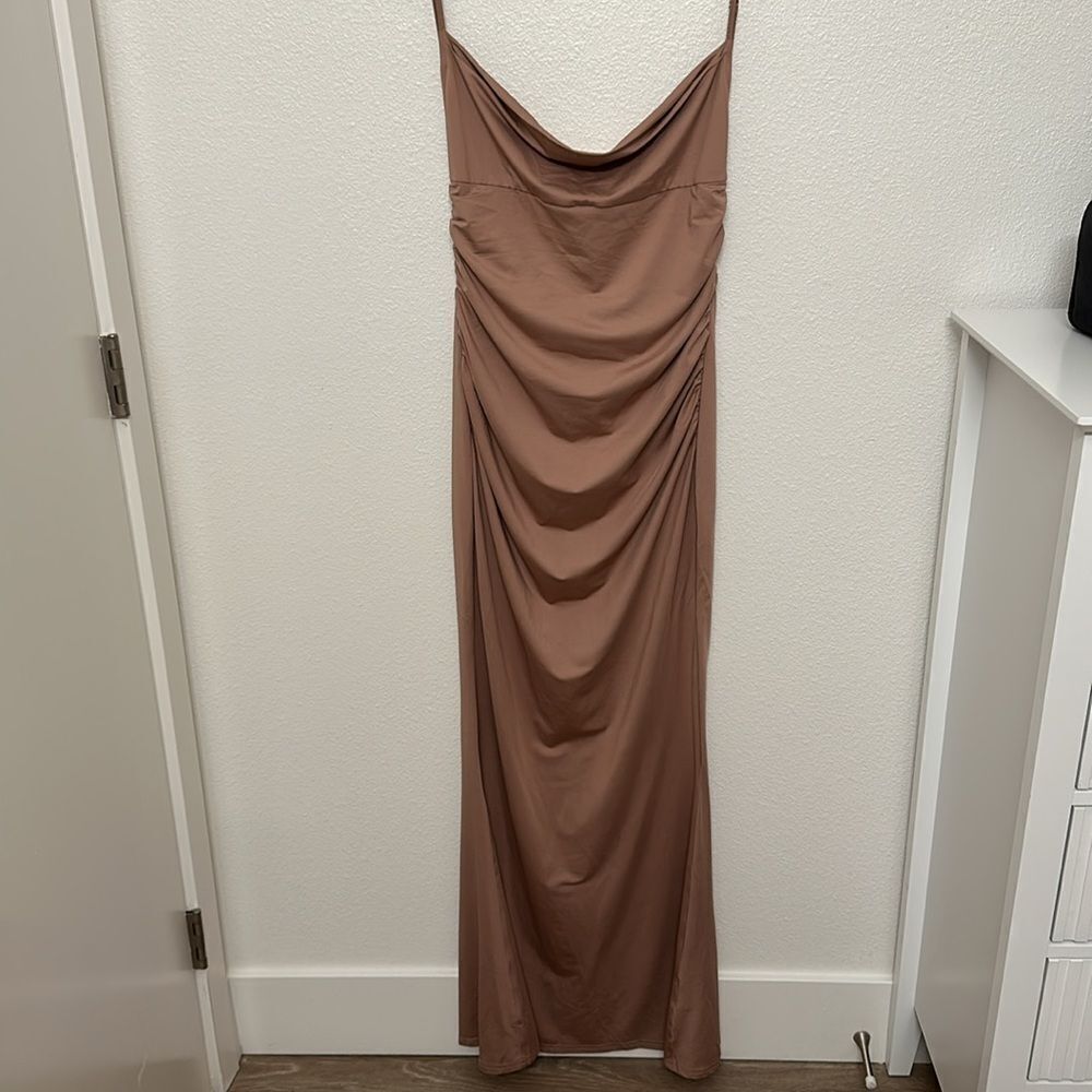 Elegant Tan Bodycon Dress - Picture 2 of 9